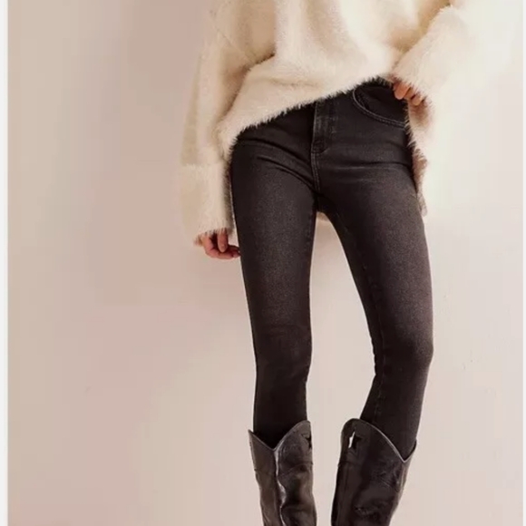 Free People high rise Jegging skinny jeans black wash size 27 NWT - Picture 2 of 10